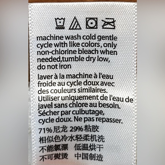 NWT Barefoot Dreams CozyChic Ultra Lite® Ocean Breeze Poncho Ombré Waterfall, OS - Picture 10 of 13